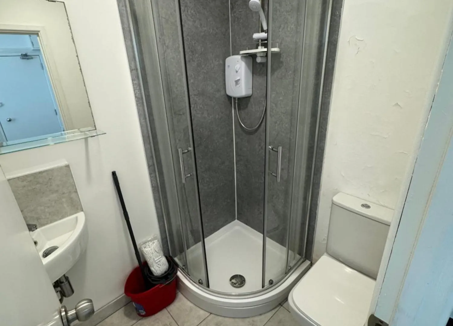 Hove Station Studio Flat Central Hove Apartment  Brighton